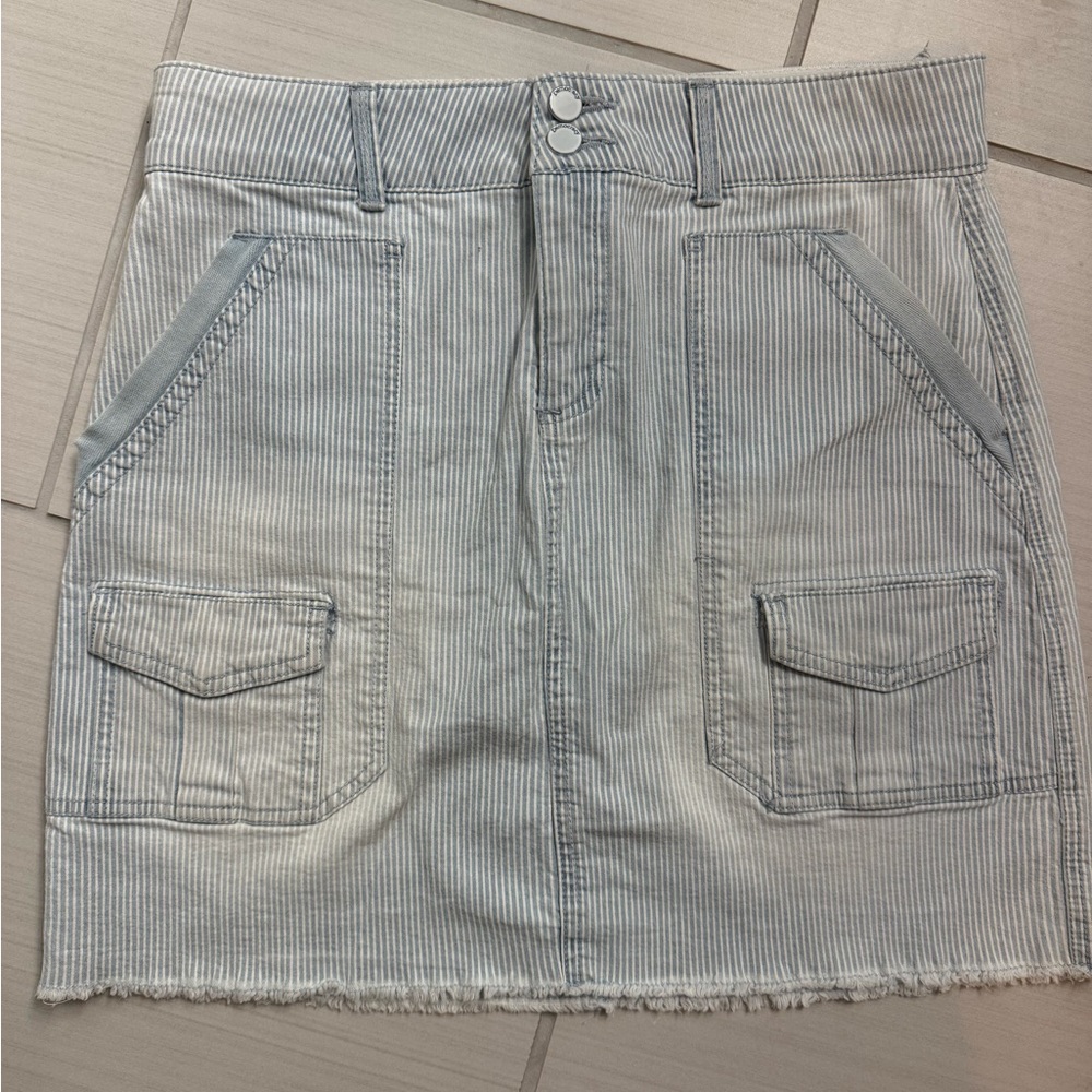Democracy Light Gray Striped Mini Skirt